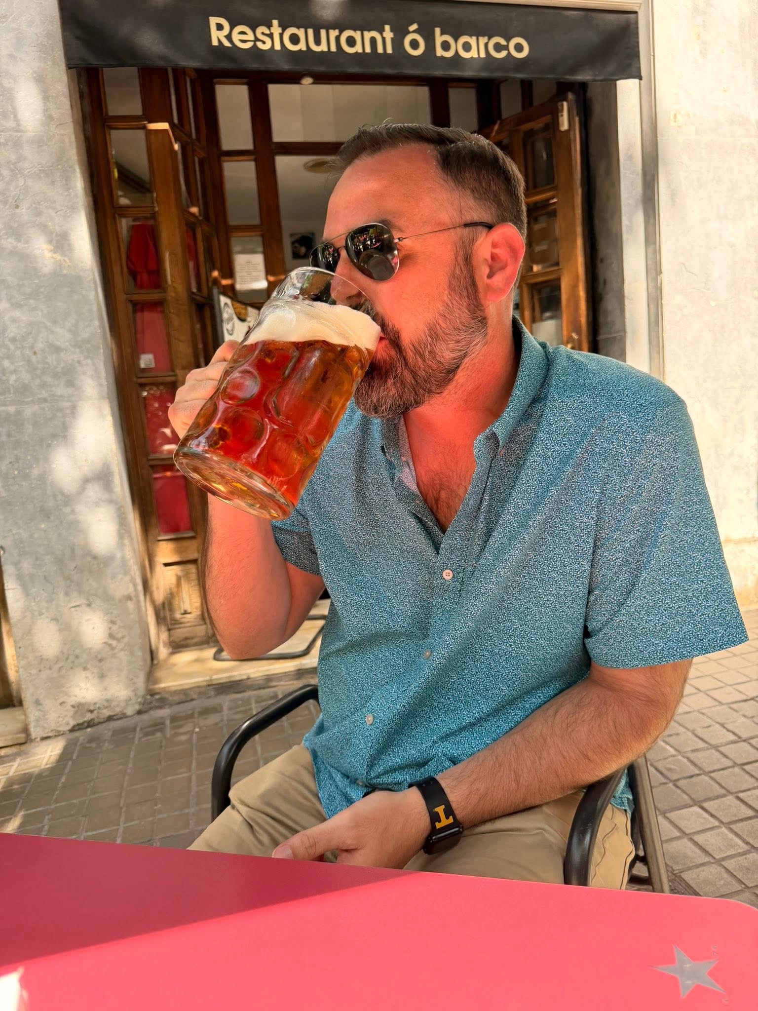Casondra Barcelona beer